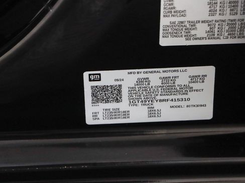Used 2024 GMC Sierra 3500 Denali Ultimate AWD/4WD image 36