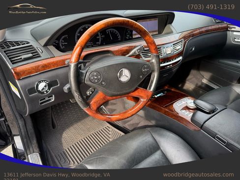 Used 2011 Mercedes-Benz S 550 4MATIC image 15