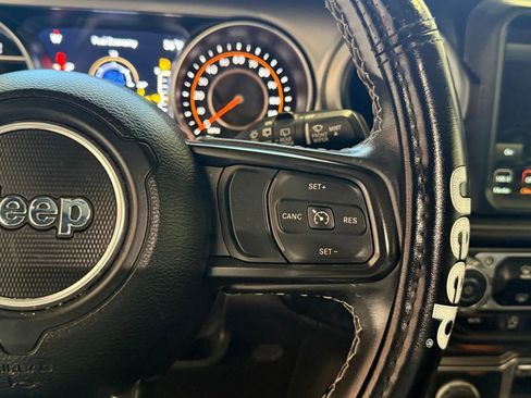 Used 2021 Jeep Wrangler Unlimited Sport AWD/4WD image 31