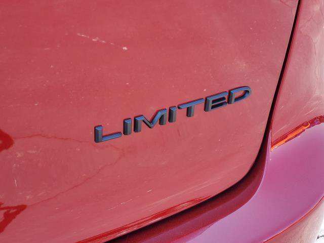 New 2027 Chrysler Pacifica Limited FWD image 32