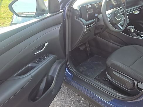 New 2026 Hyundai Tucson SE image 9