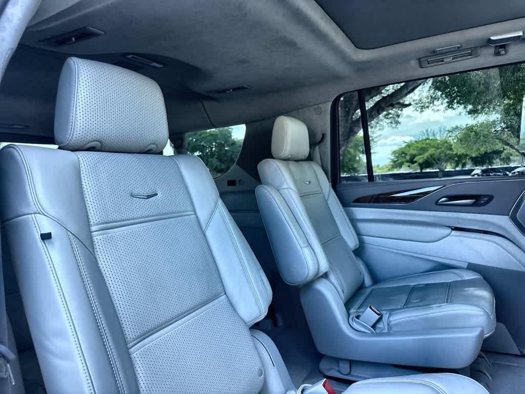 Used 2024 Cadillac Escalade ESV Sport Platinum RWD image 26