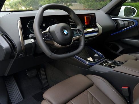 New 2025 BMW X3 xDrive30i w/ Convenience Package image 12