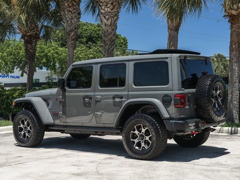 Used 2021 Jeep Wrangler Unlimited Rubicon AWD/4WD image 4