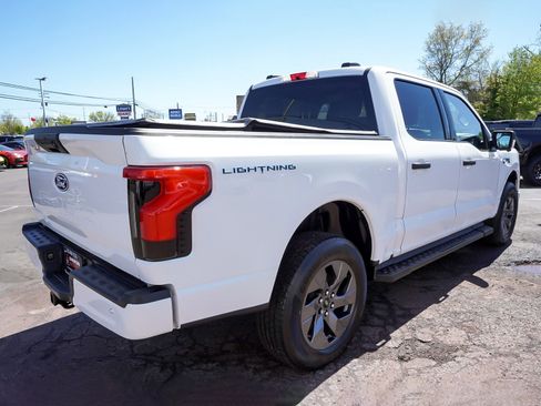 Used 2024 Ford F150 Lightning XLT AWD/4WD image 6