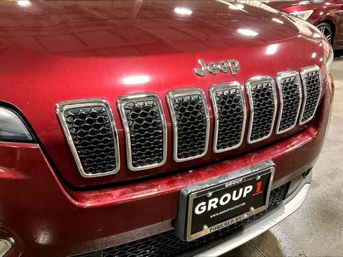 Used 2019 Jeep Cherokee Limited image 29