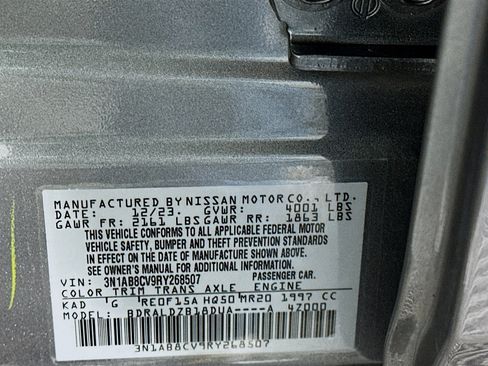 Used 2024 Nissan Sentra SV image 12