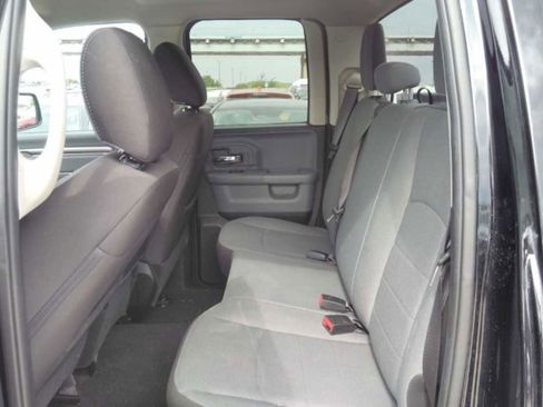Used 2024 RAM 1500 Classic SLT AWD/4WD image 5