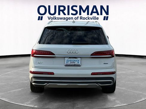 Used 2023 Audi Q7 2.0T Premium Plus w/ Premium Plus Package AWD/4WD image 5