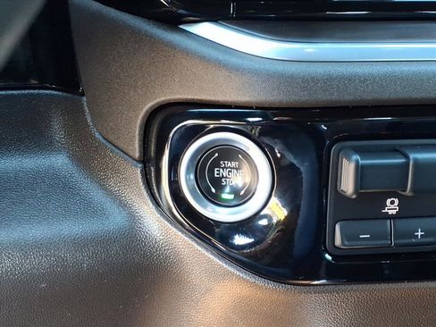 Used 2022 GMC Sierra 1500 SLT w/ SLT Premium Plus Package image 12