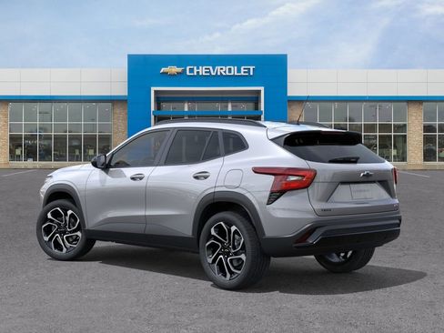 New 2026 Chevrolet Trax RS FWD image 3
