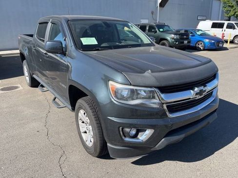 Used 2017 Chevrolet Colorado LT w/ LT Convenience Package AWD/4WD image 3
