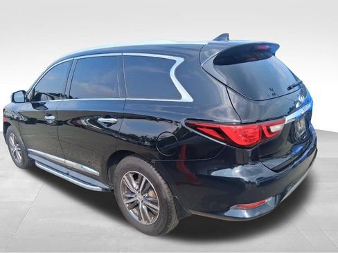 Used 2018 INFINITI QX60 FWD w/ Premium Plus Package image 2