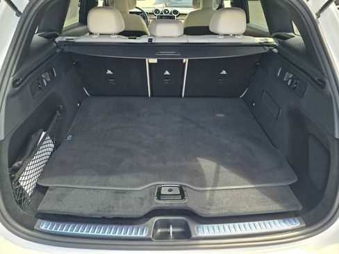 Used 2026 Mercedes-Benz GLC 300 4MATIC image 16