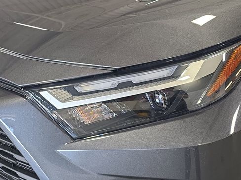 Used 2024 Toyota RAV4 LE image 29