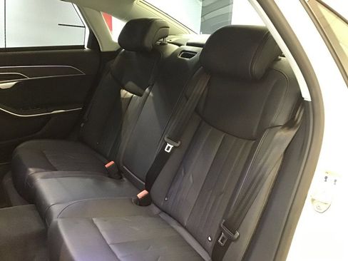 Used 2023 Audi A8 L 3.0T image 16