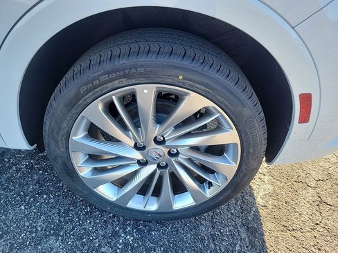 New 2026 Buick Envision Avenir image 8