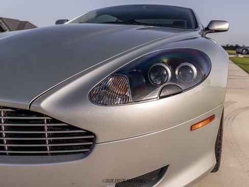 Used 2005 Aston Martin DB9 Coupe RWD image 37