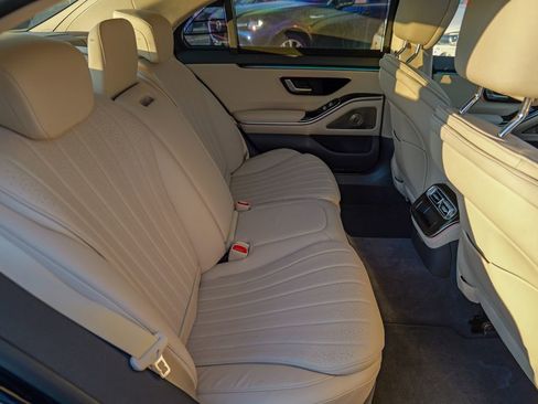 Used 2022 Mercedes-Benz S 500 4MATIC image 34