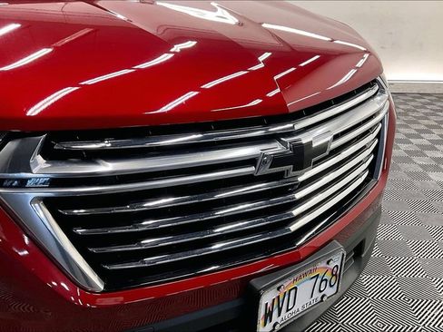 Used 2023 Chevrolet Traverse Premier AWD/4WD image 29