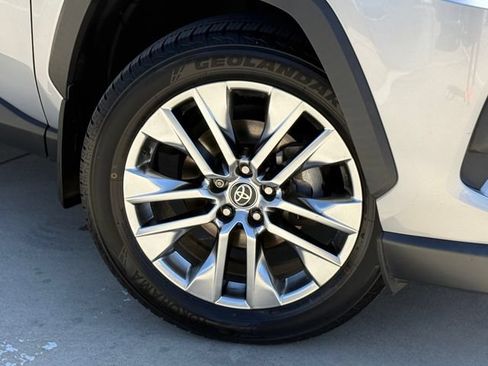 Used 2022 Toyota RAV4 XLE Premium FWD image 2