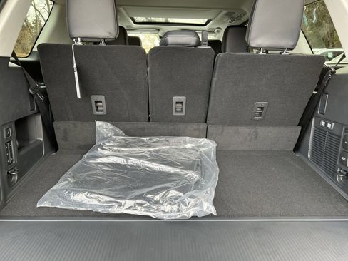 New 2025 Ford Expedition Platinum w/ Driver's Package image 27