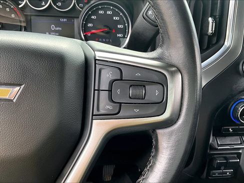 Used 2021 Chevrolet Silverado 1500 LT w/ Convenience Package II image 13