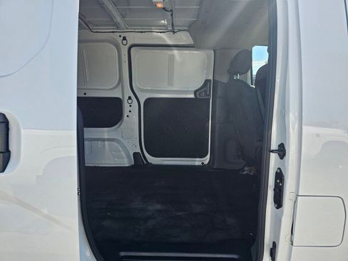 Used 2021 Nissan NV200 SV FWD image 13