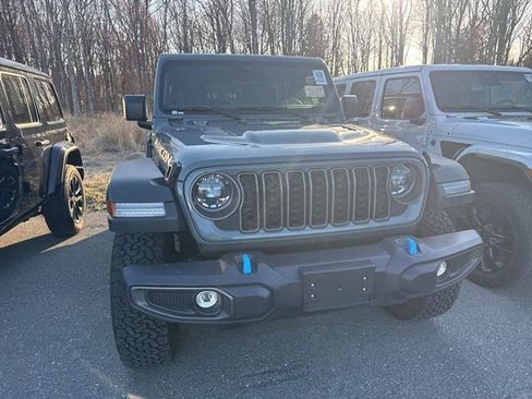 Used 2025 Jeep Wrangler Unlimited Rubicon 4xe w/ Safety Group image 4