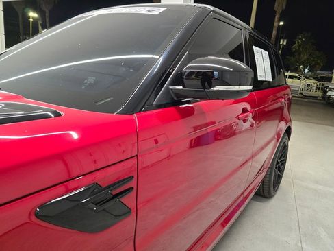Used 2022 Land Rover Range Rover Sport SVR image 13