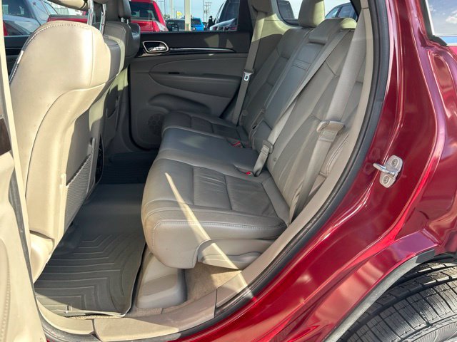 Used 2012 Jeep Grand Cherokee Laredo AWD/4WD image 16