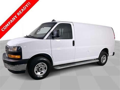 Used 2023 GMC Savana 2500 w/ Driver Convenience Package image 4