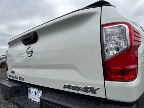 Used 2019 Nissan Titan PRO-4X w/ Pro-4x Convenience Package AWD/4WD image 37