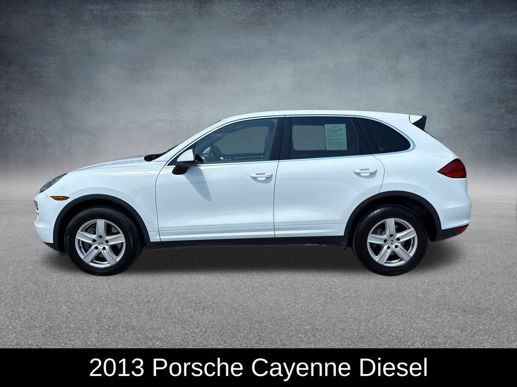 Used 2013 Porsche Cayenne Diesel AWD/4WD image 2