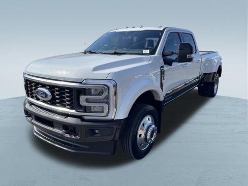 Certified 2025 Ford F450 King Ranch AWD/4WD image 9