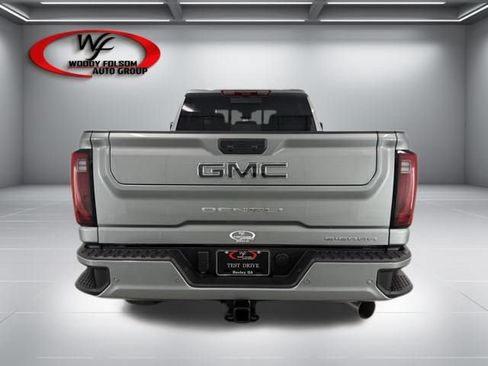New 2026 GMC Sierra 2500 Denali Ultimate AWD/4WD image 7