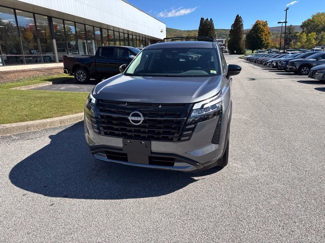 New 2026 Nissan Pathfinder SL AWD/4WD image 4