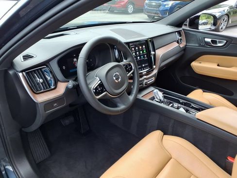 Used 2024 Volvo XC60 B5 Ultimate w/ Protection Package Premier AWD/4WD image 13