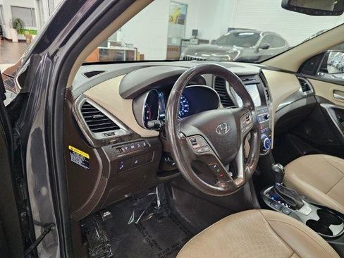 Used 2017 Hyundai Santa Fe Sport w/ 2.4L Tech Package 04 image 8