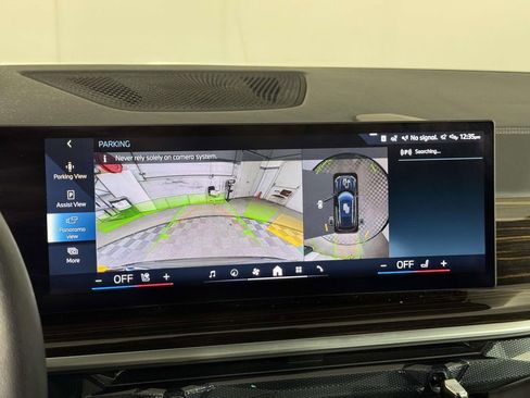 Used 2025 BMW X5 xDrive50e w/ Premium Package image 26