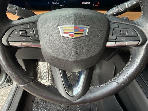Used 2024 Cadillac XT4 Sport FWD image 16