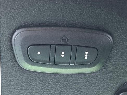 New 2025 Jeep Wrangler Unlimited Rubicon 392 image 28