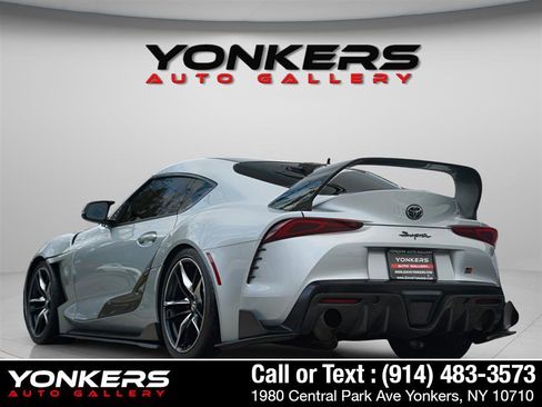 Used 2022 Toyota Supra Premium image 5
