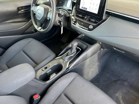 Used 2024 Toyota Corolla LE FWD image 18