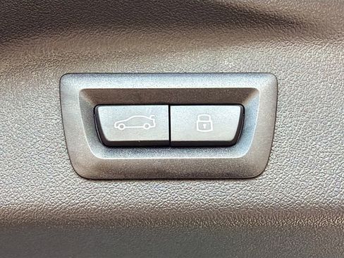 New 2026 BMW X7 xDrive40i w/ Executive Package image 14