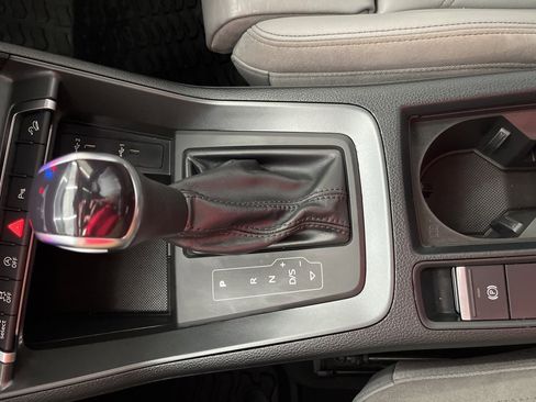 Used 2022 Audi Q3 2.0T Premium Plus image 27