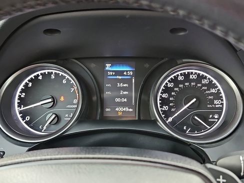 Used 2024 Toyota Camry SE w/ Convenience Package image 20