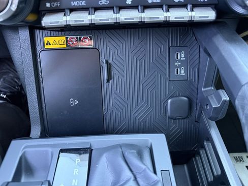 Certified 2025 Toyota Tacoma Trailhunter image 29