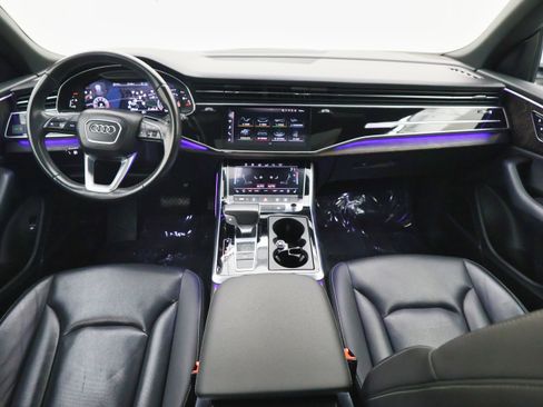 Used 2019 Audi Q8 Premium Plus w/ Premium Plus image 29