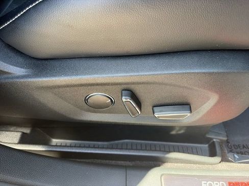 Used 2019 Ford Edge ST w/ Convenience Package AWD/4WD image 12